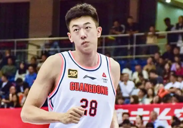 易操盘 官宣，王少杰发声，正式加盟，出发北京，名单公布，杜锋祝福